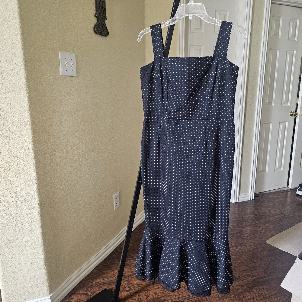 Dolce & Gabbana Sleeveless Midi Elegant Black Polka Dot Dress Size 46IT/US10-12 - Picture 5 of 16